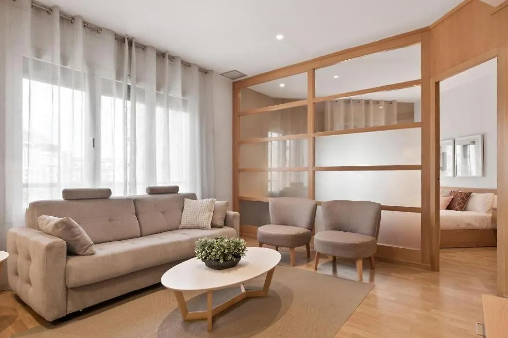 Fisa Rentals Gran Via Apartments Barcelona