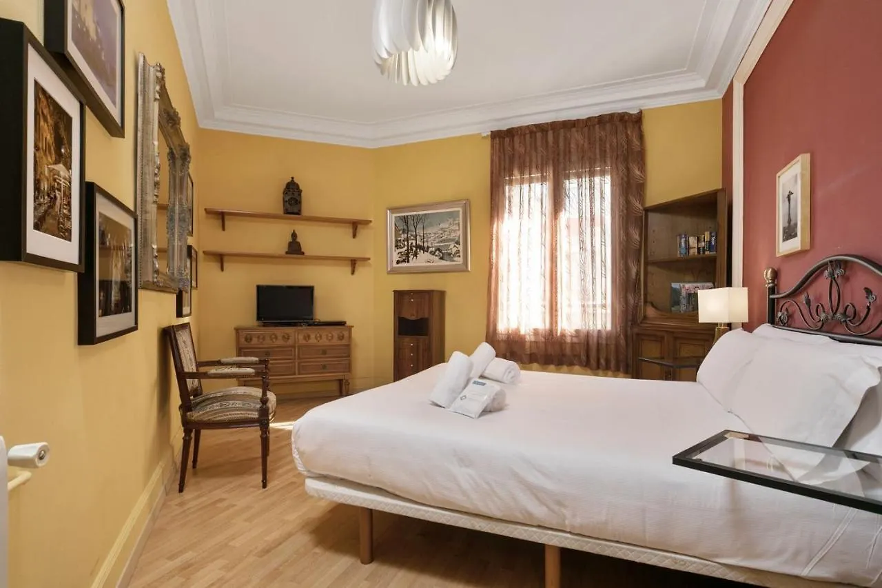 Fisa Rentals Gran Via Apartments Barcelona Spain