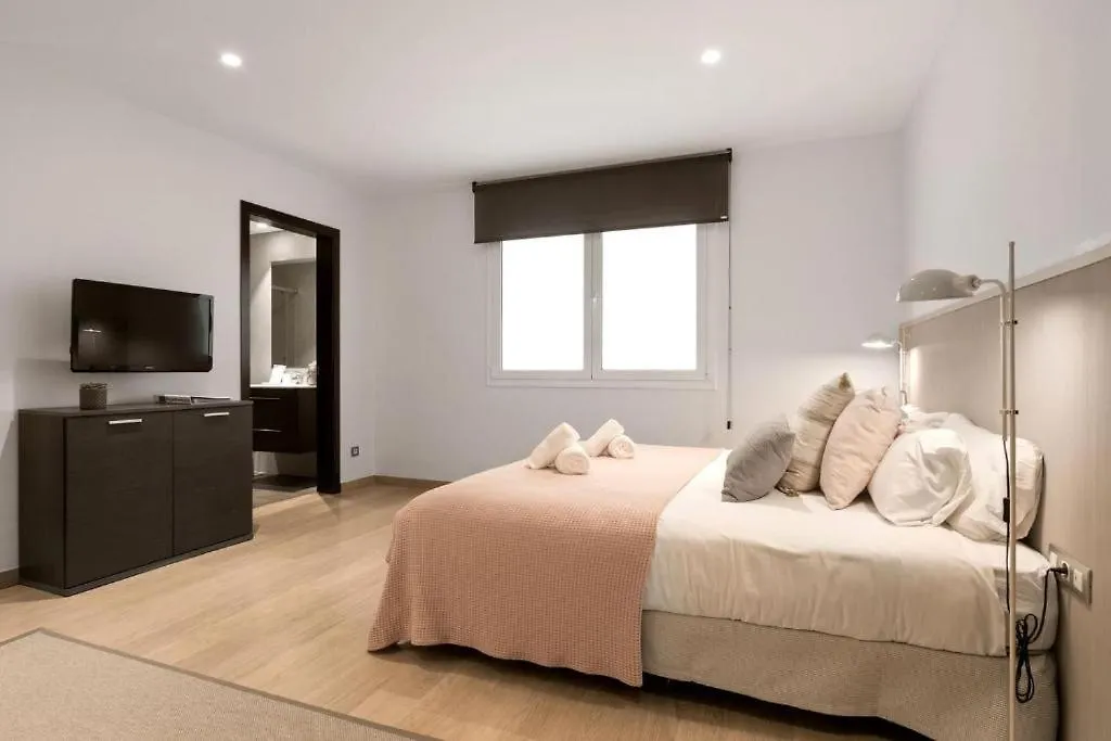 Fisa Rentals Gran Via Apartments Barcelona