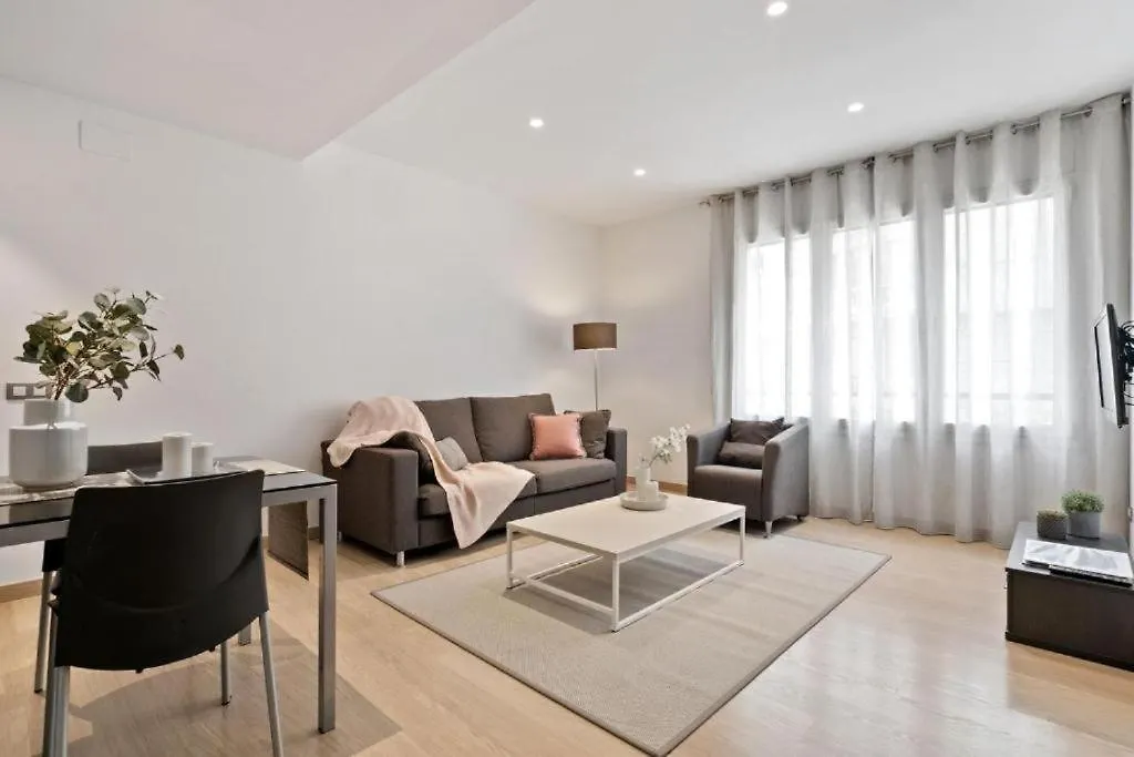 Fisa Rentals Gran Via Apartments Barcelona