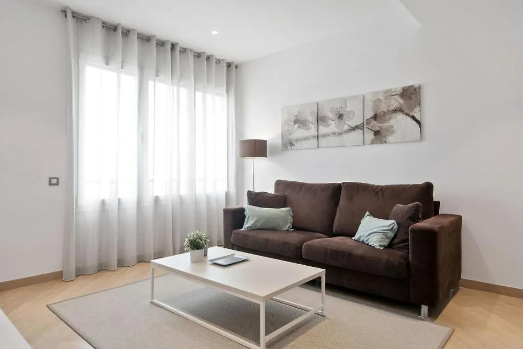 Fisa Rentals Gran Via Apartments Barcelona