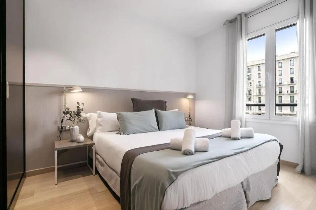Fisa Rentals Gran Via Apartments Барселона