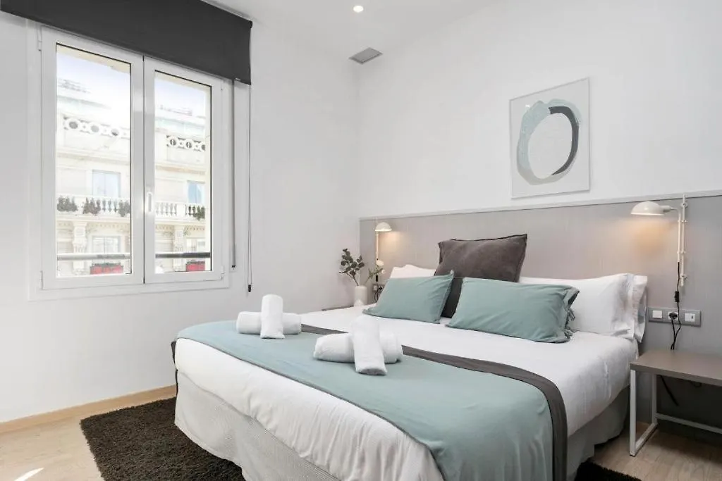 Fisa Rentals Gran Via Apartments Barcelona
