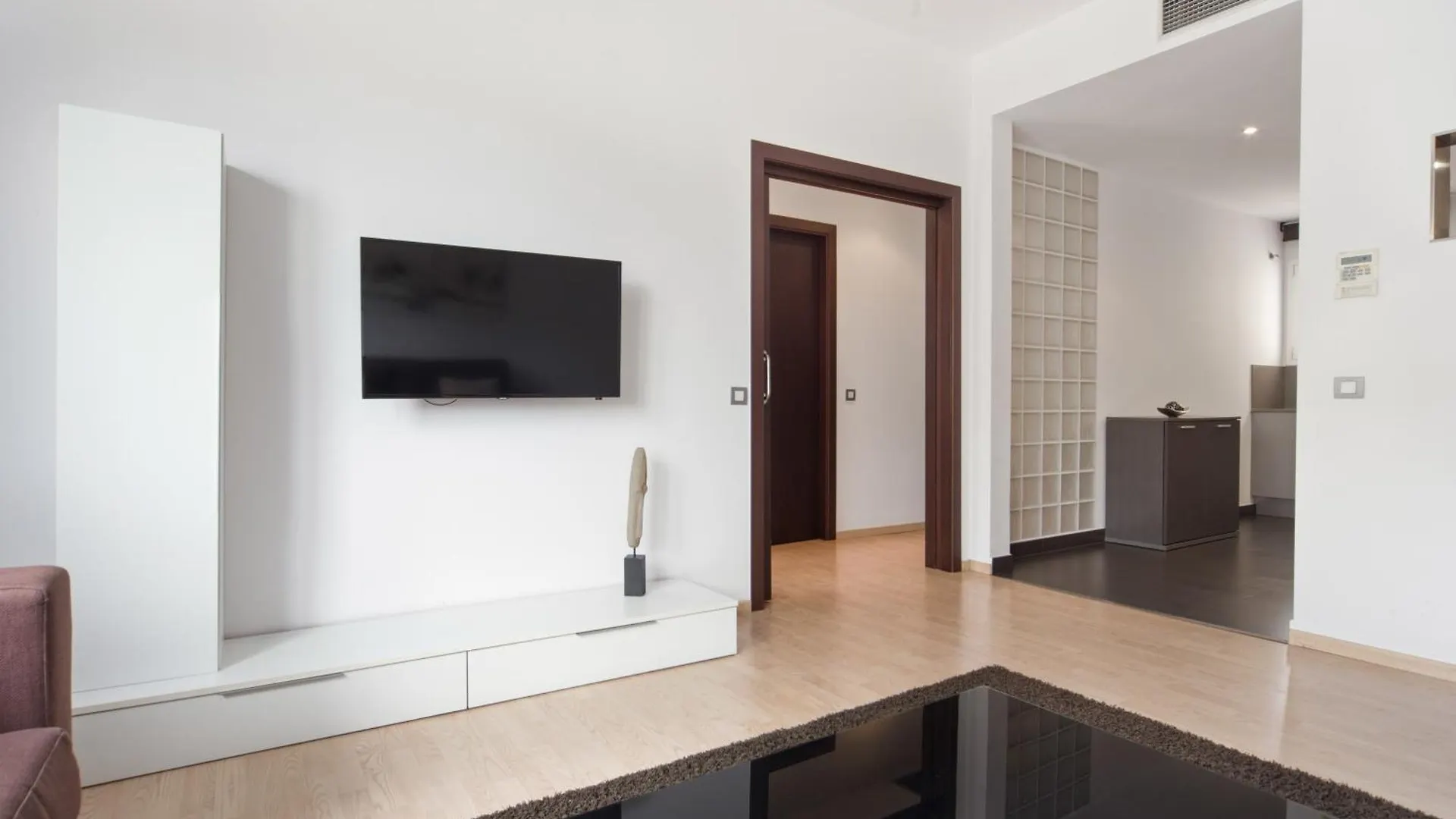 Fisa Rentals Gran Via Apartments Barcelona