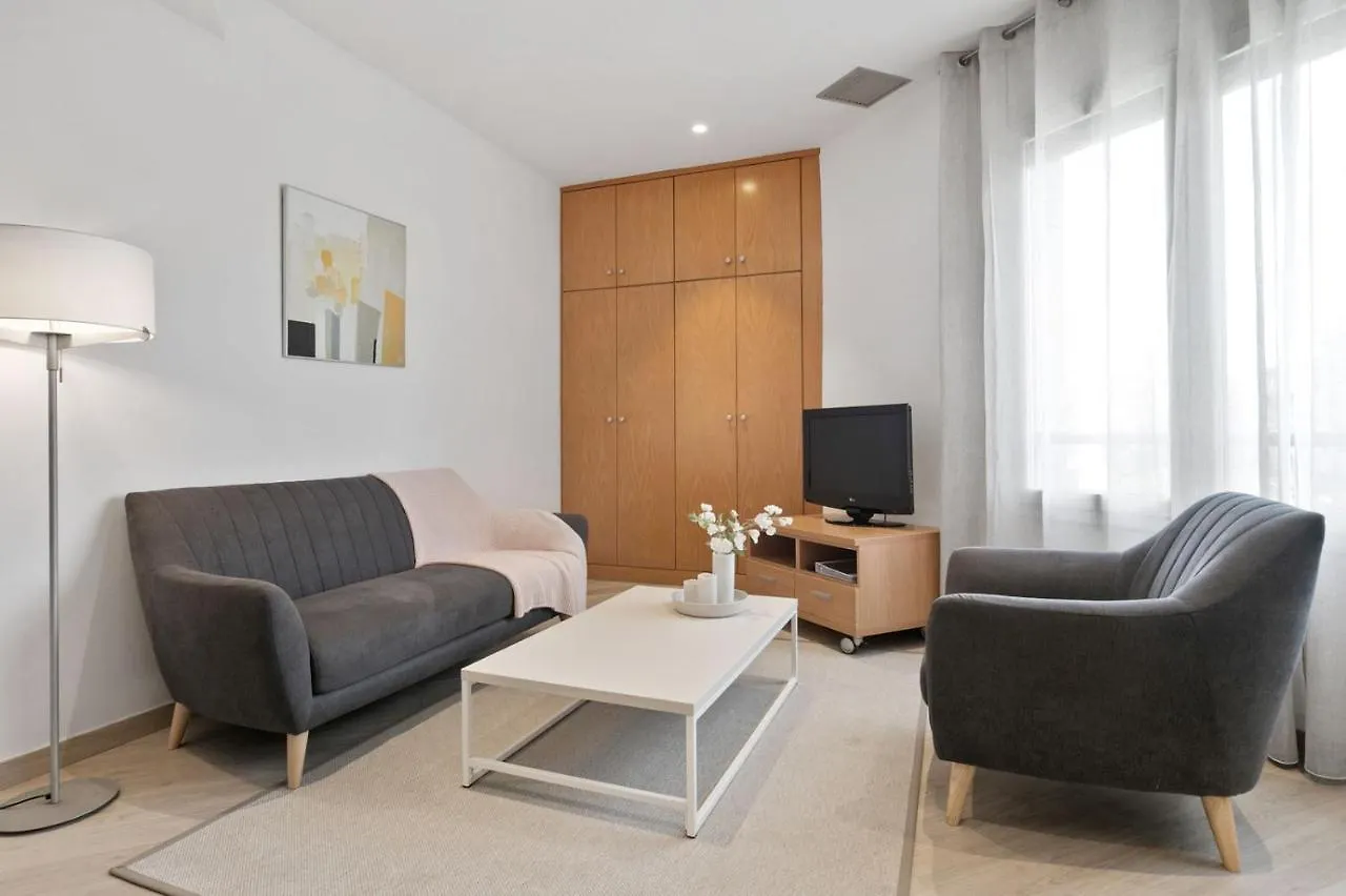 Fisa Rentals Gran Via Apartments Barcellona 0*,  Spagna